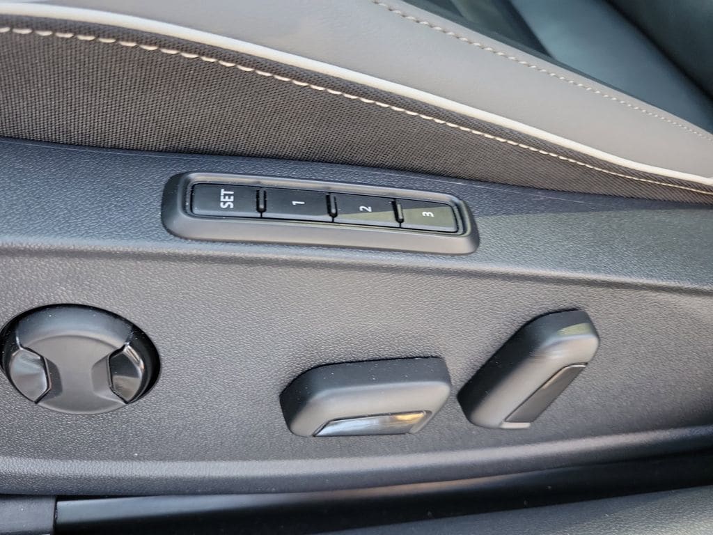 2023 Volkswagen Arteon SEL R-Line - Photo 23
