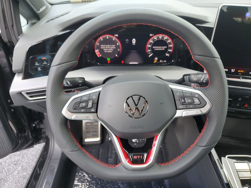 2025 Volkswagen Golf GTI SE - Photo 17