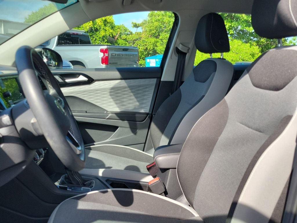 2023 Volkswagen Taos S - Photo 15