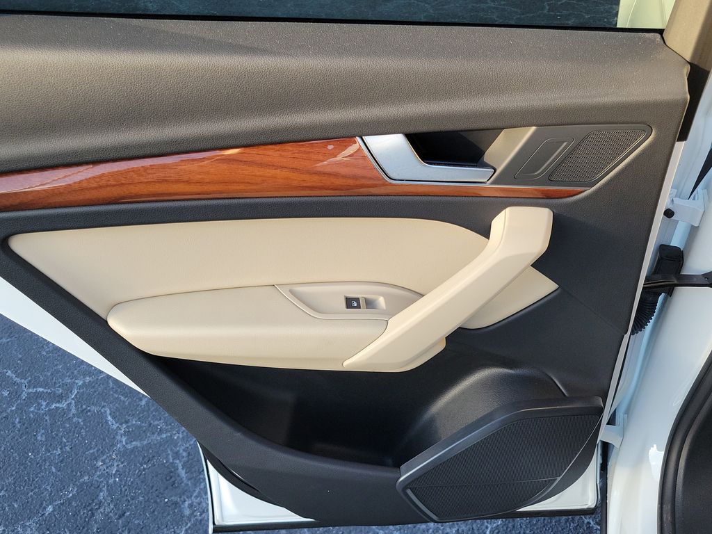 2023 Audi Q5 Premium - Photo 7