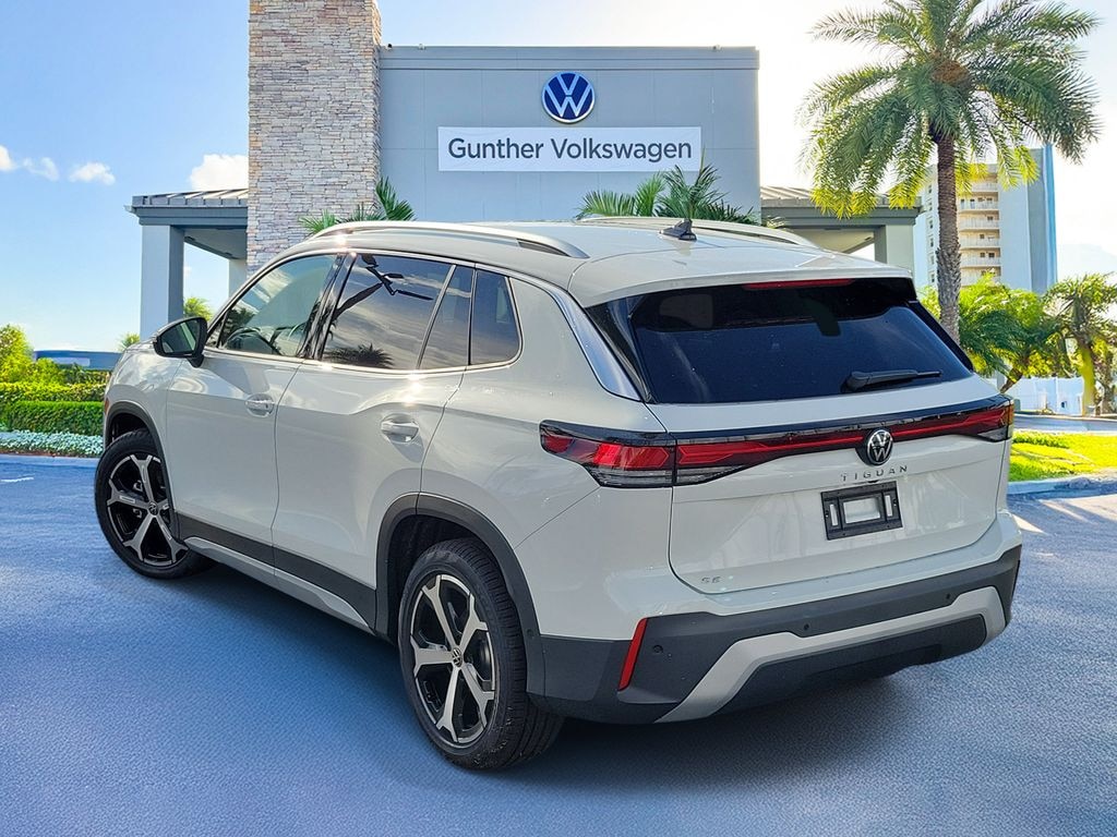 New 2026 Volkswagen Tiguan SE SUV