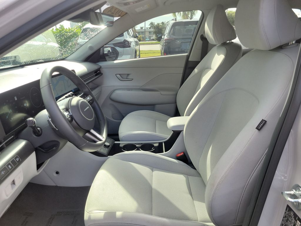 2024 Hyundai Kona SEL - Photo 14