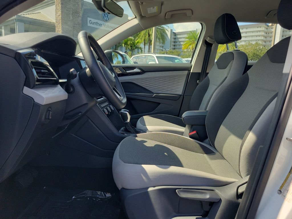 2023 Volkswagen Taos S - Photo 17