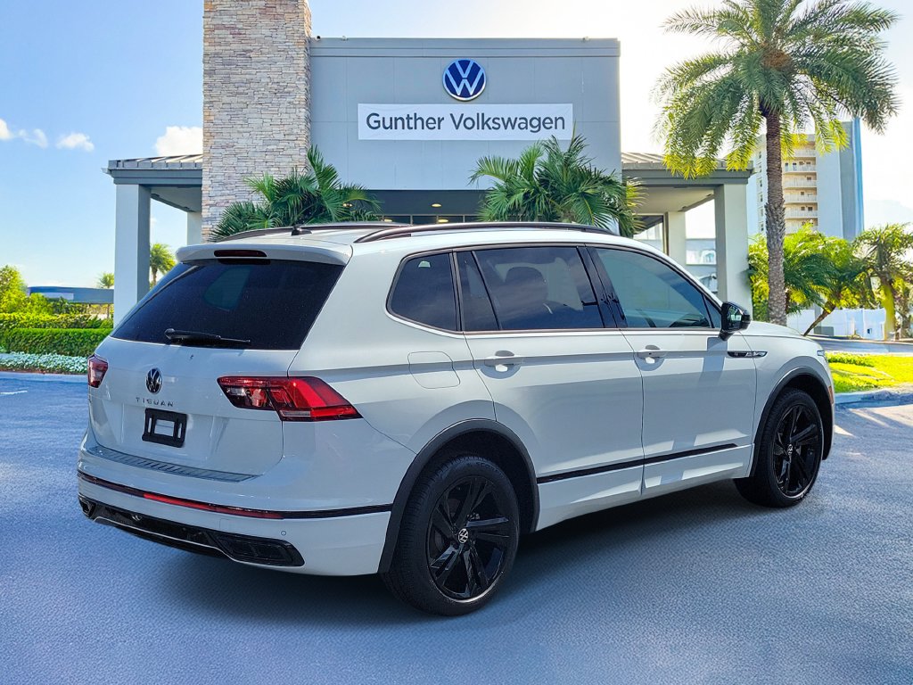 Certified 2023 Volkswagen Tiguan 2.0T SE R-Line Black SUV
