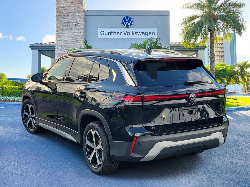 New 2026 Volkswagen Tiguan SE SUV