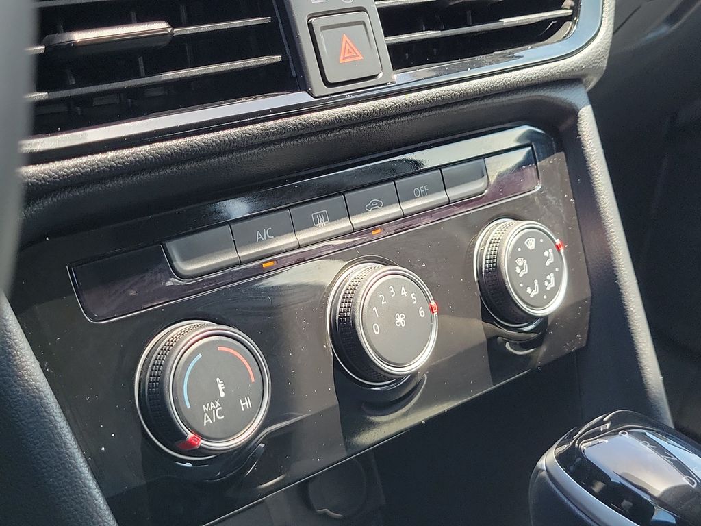 2024 Volkswagen Taos S - Photo 22