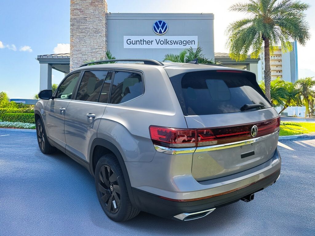 New 2026 Volkswagen Atlas SE w/Technology SUV