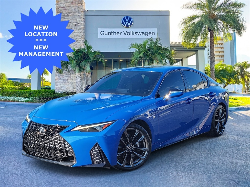 2021 Lexus IS 350 F SPORT's photo