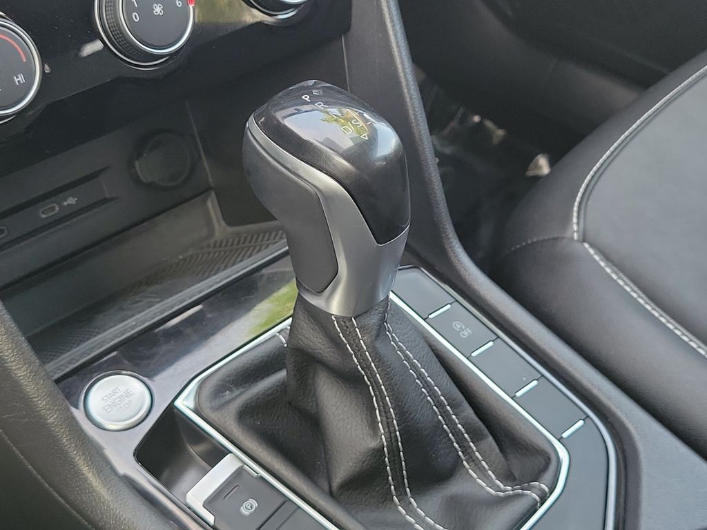 2023 Volkswagen Taos SE - Photo 26