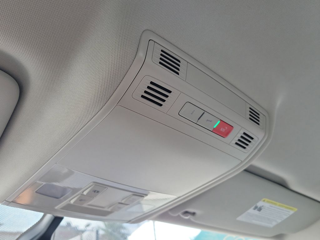 2023 Volkswagen Taos S - Photo 28
