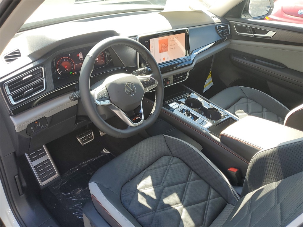 2025 Volkswagen Atlas Atlas Peak Edition - Photo 24