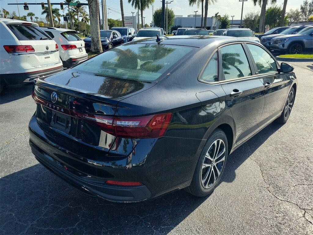 New 2026 Volkswagen Jetta 1.5T Sport Sedan