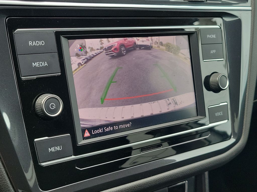 2023 Volkswagen Tiguan S - Photo 24