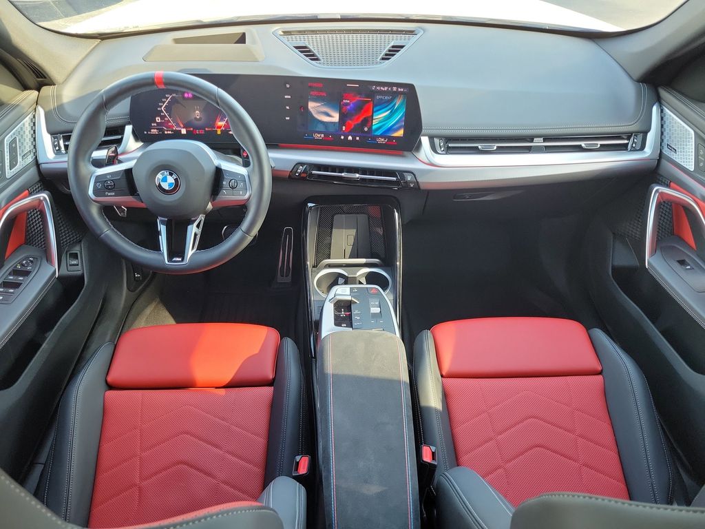 2025 BMW X1 M35i - Photo 17