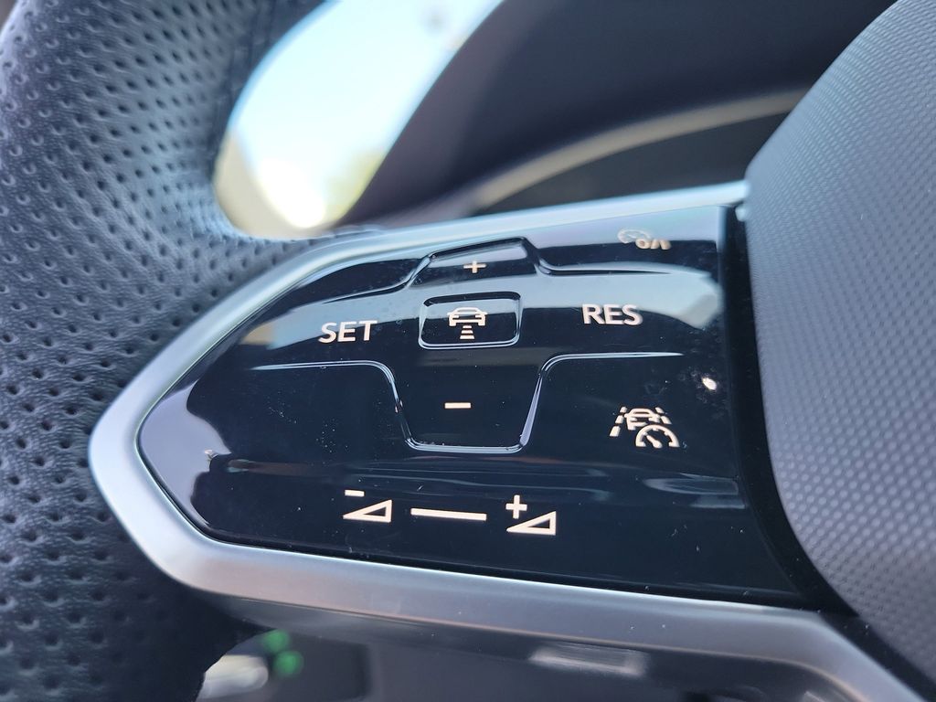 2023 Volkswagen Arteon SEL R-Line - Photo 28