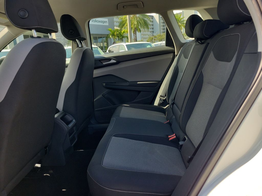 2023 Volkswagen Taos S - Photo 7