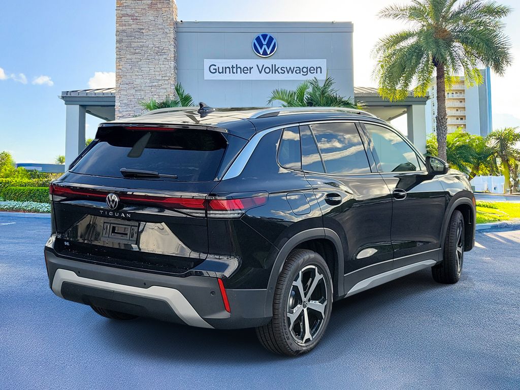 New 2026 Volkswagen Tiguan SE SUV