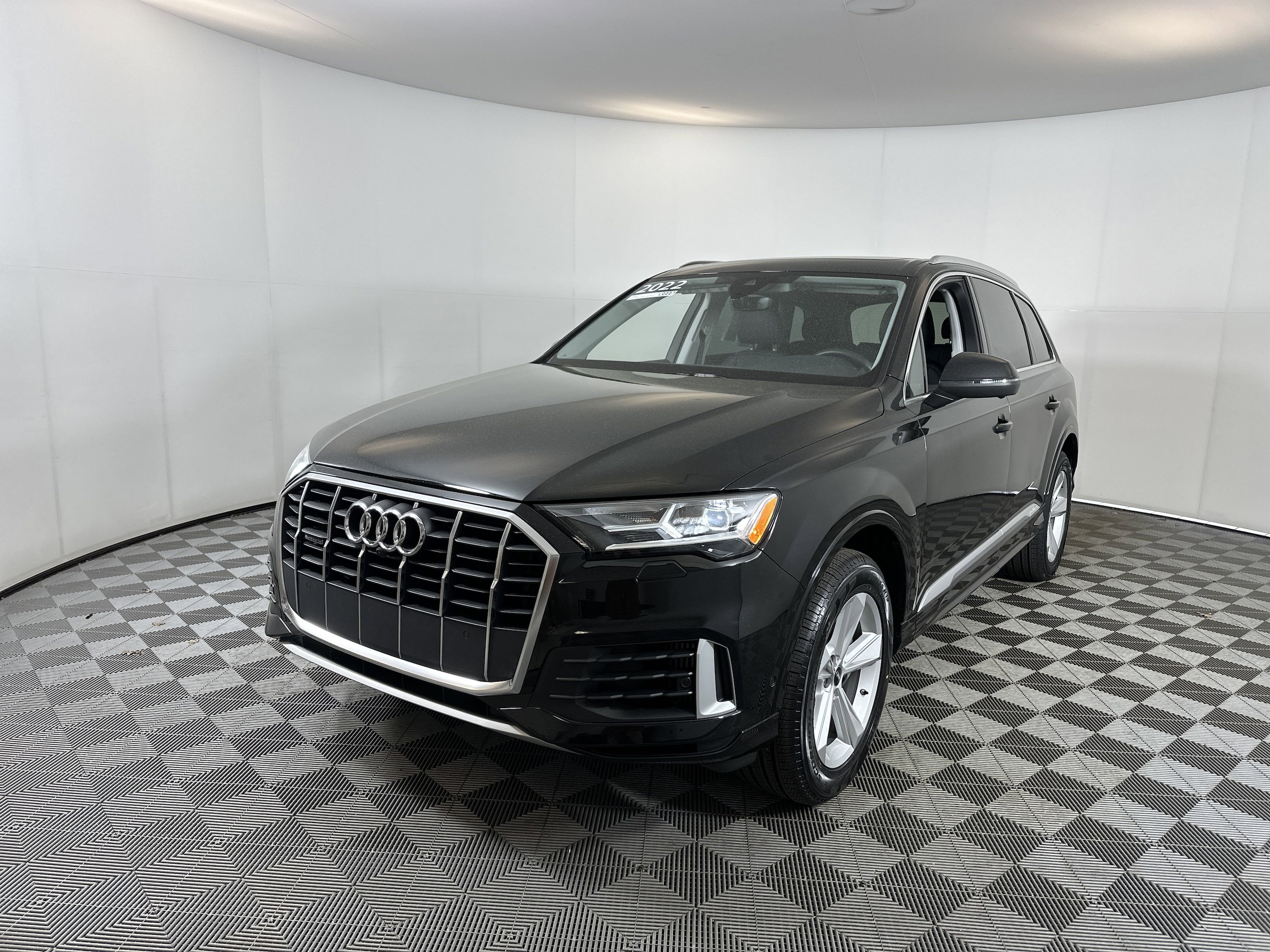 Certified 2022 Audi Q7 Premium with VIN WA1AXBF76ND022255 for sale in Mishawaka, IN