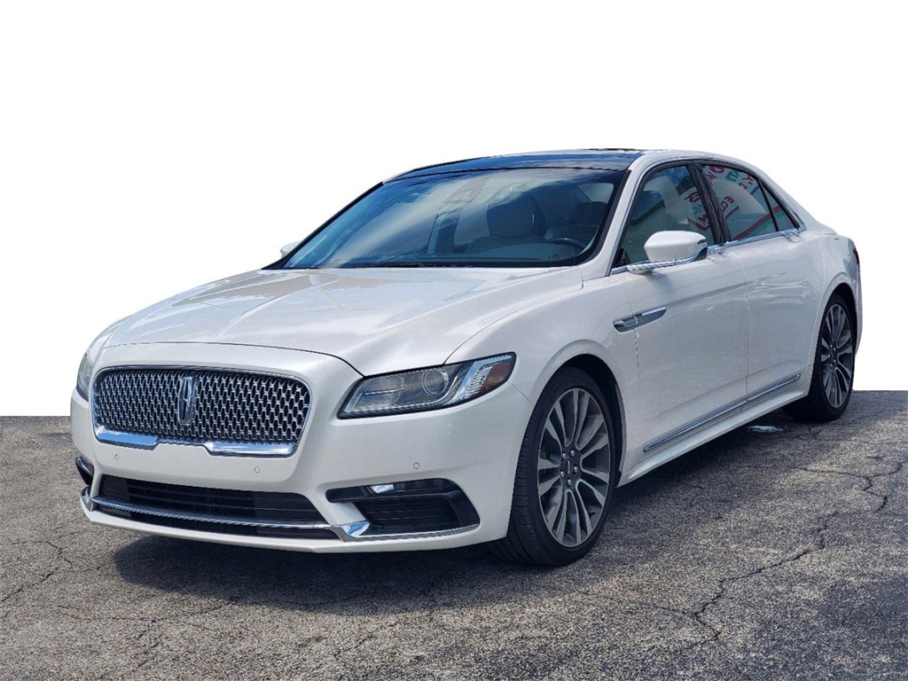 Used 2019 Lincoln Continental Select with VIN 1LN6L9SK2K5614120 for sale in Hialeah, FL