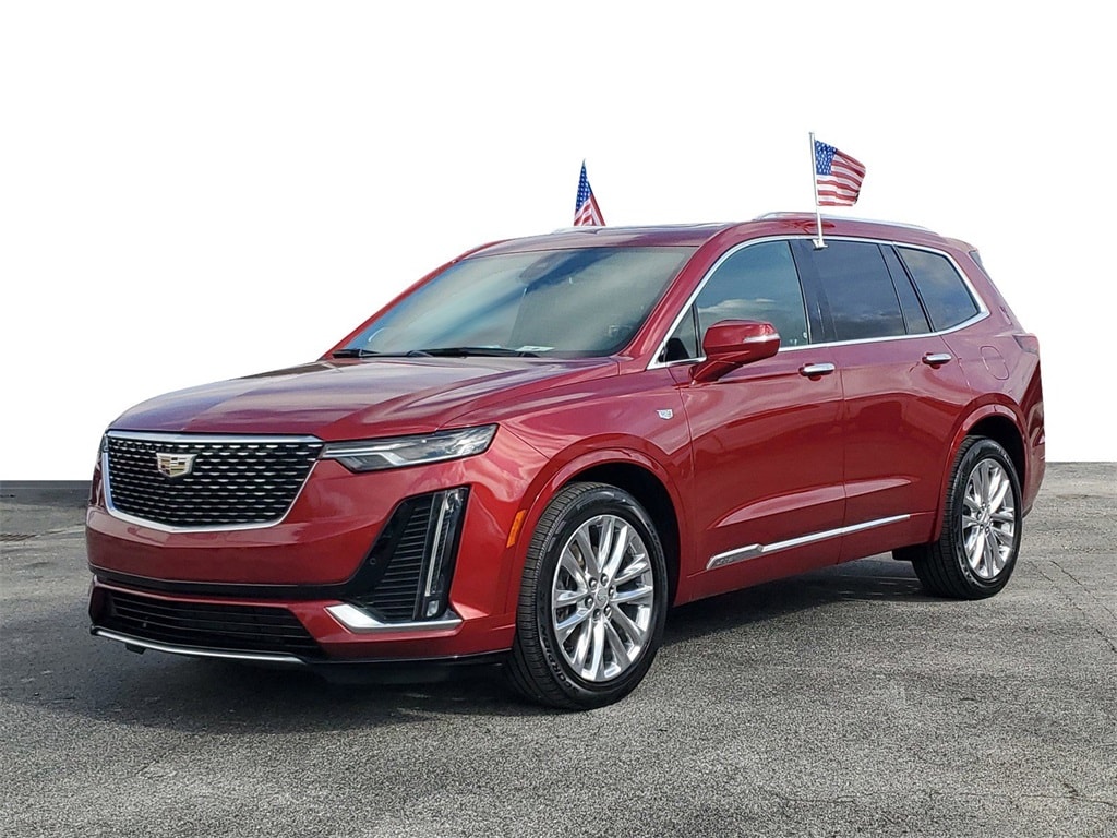 Used 2020 Cadillac XT6 Premium Luxury with VIN 1GYKPCRSXLZ138908 for sale in Hialeah, FL