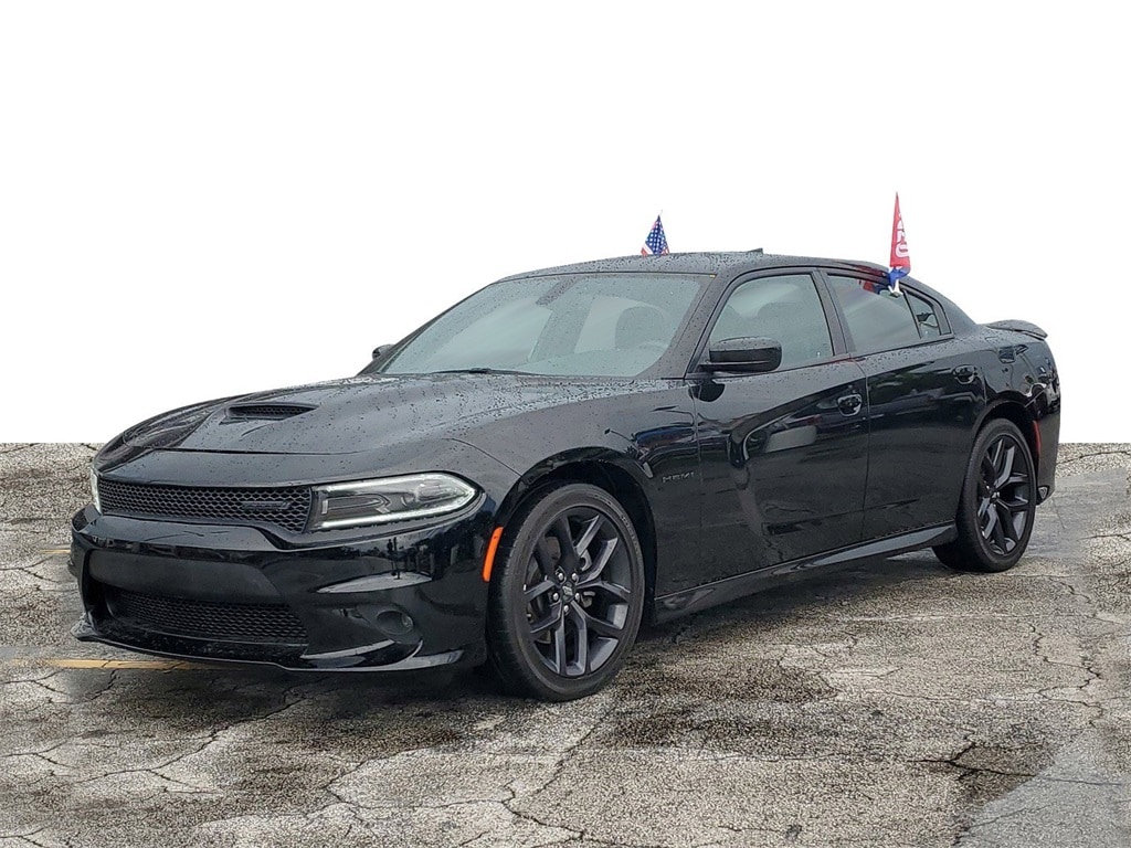 Used 2022 Dodge Charger R/T with VIN 2C3CDXCT8NH244227 for sale in Hialeah, FL