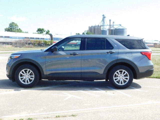 Used 2021 Ford Explorer Base with VIN 1FMSK8BH9MGA68908 for sale in Kewanee, IL