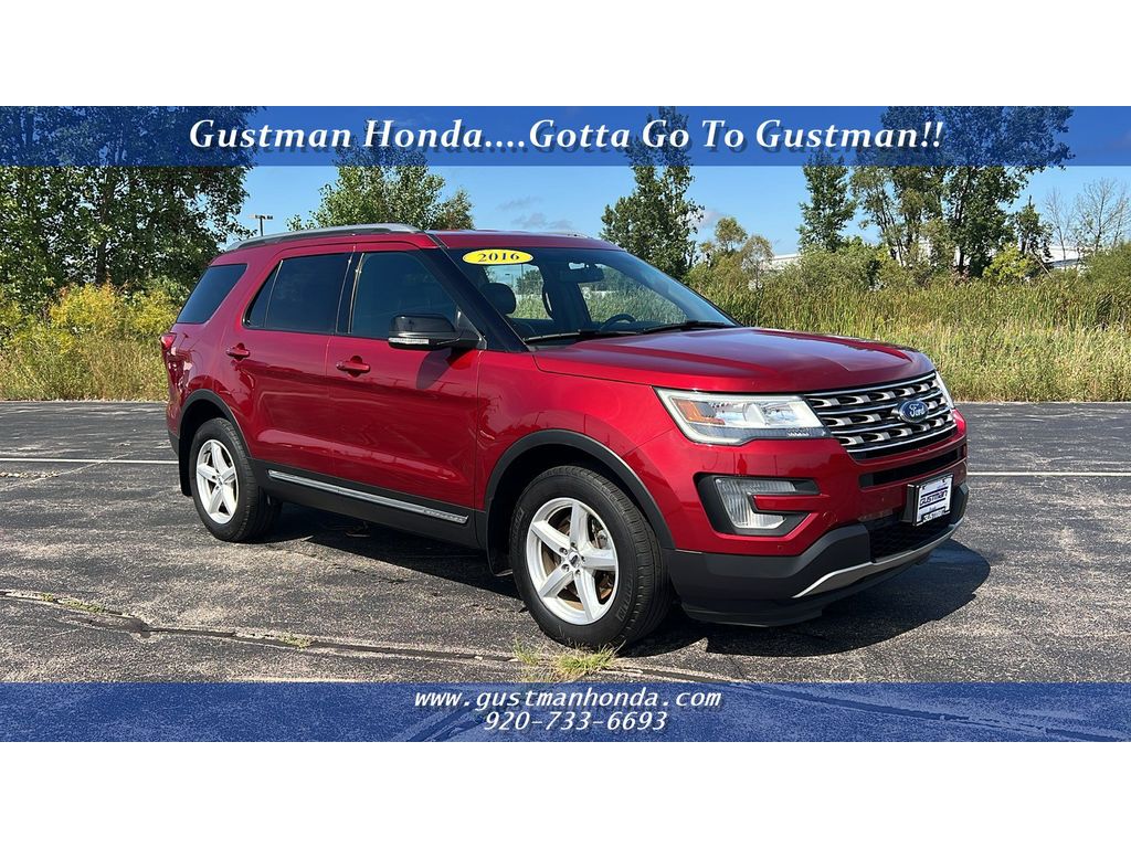 2016 Ford Explorer XLT SUV