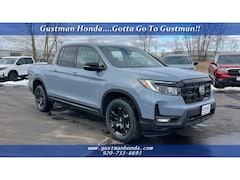 2026 Honda Ridgeline Black Edition w/ Tailgate Blackout Truck Crew Cab