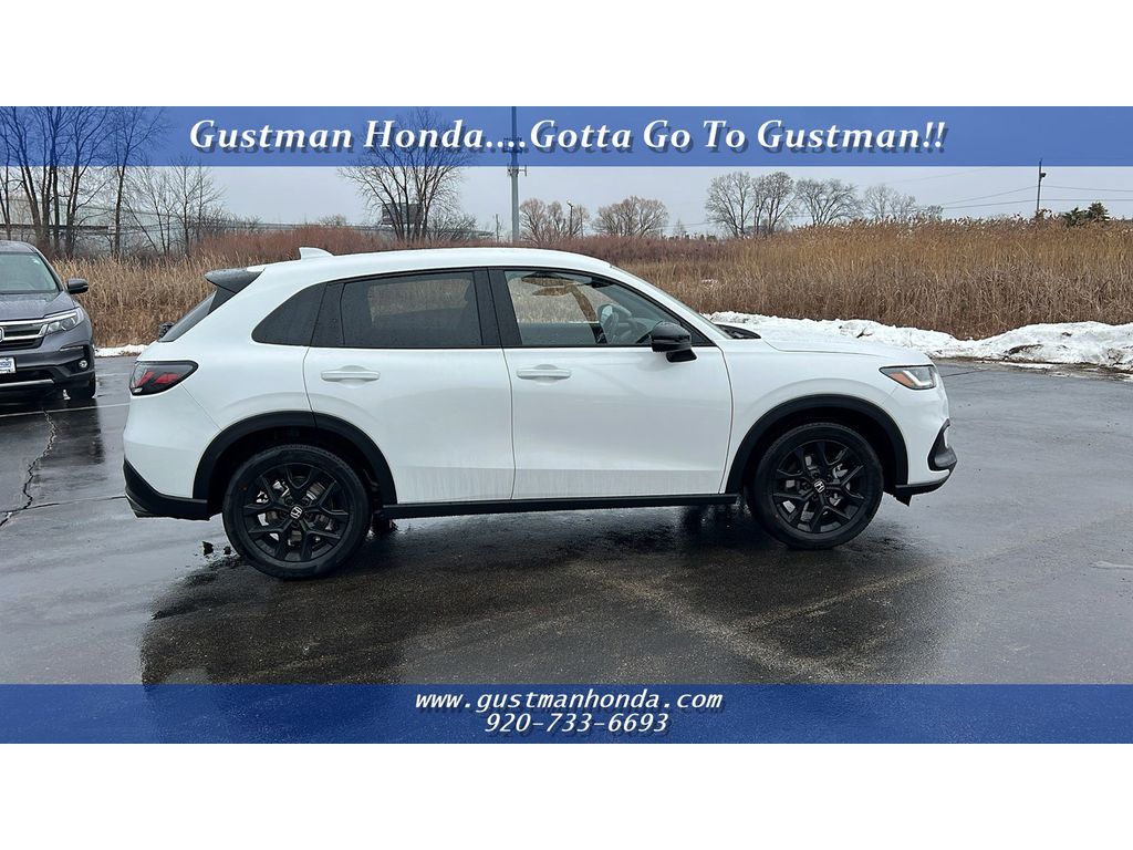 2025 Honda HR-V Sport photo 2