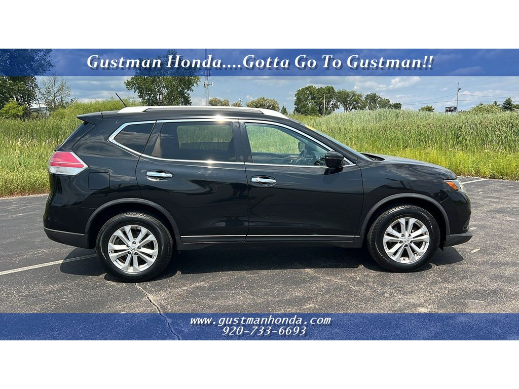 Used 2016 Nissan Rogue SV with VIN KNMAT2MV9GP701716 for sale in Appleton, WI