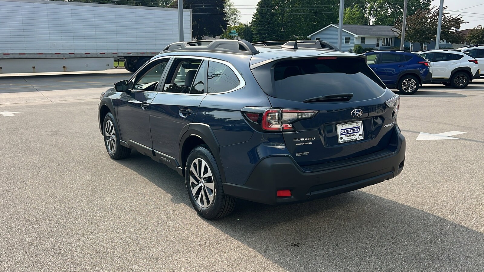 2025 Subaru Outback Premium photo 3