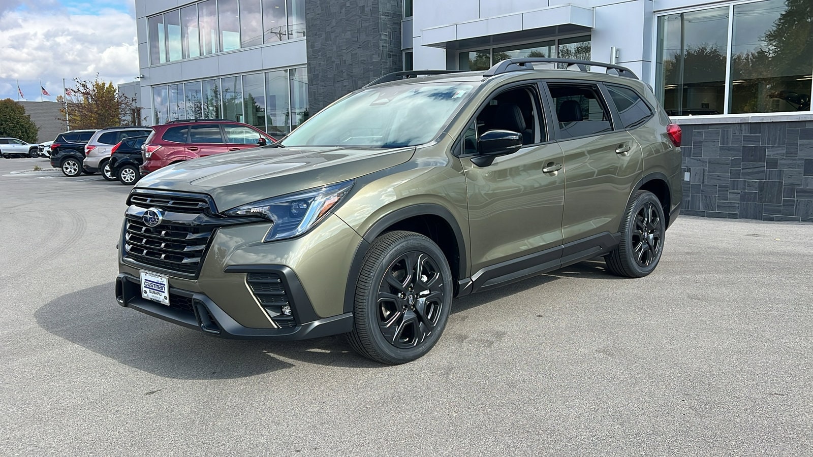 2025 Subaru Ascent Onyx Edition-Touring's photo