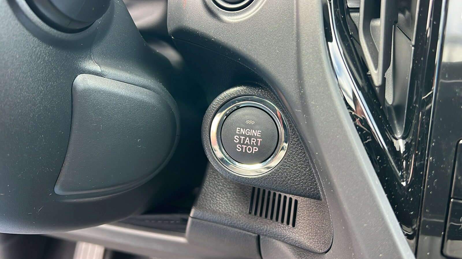 2026 Subaru Forester Sport - Photo 16