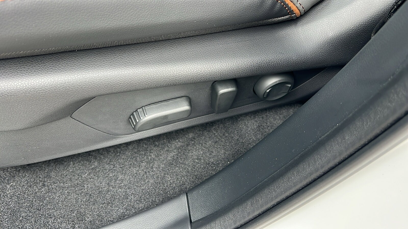 2026 Subaru Forester Sport - Photo 25