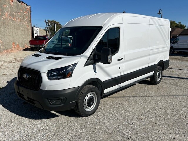 2025 Ford Transit Cargo Van photo 3