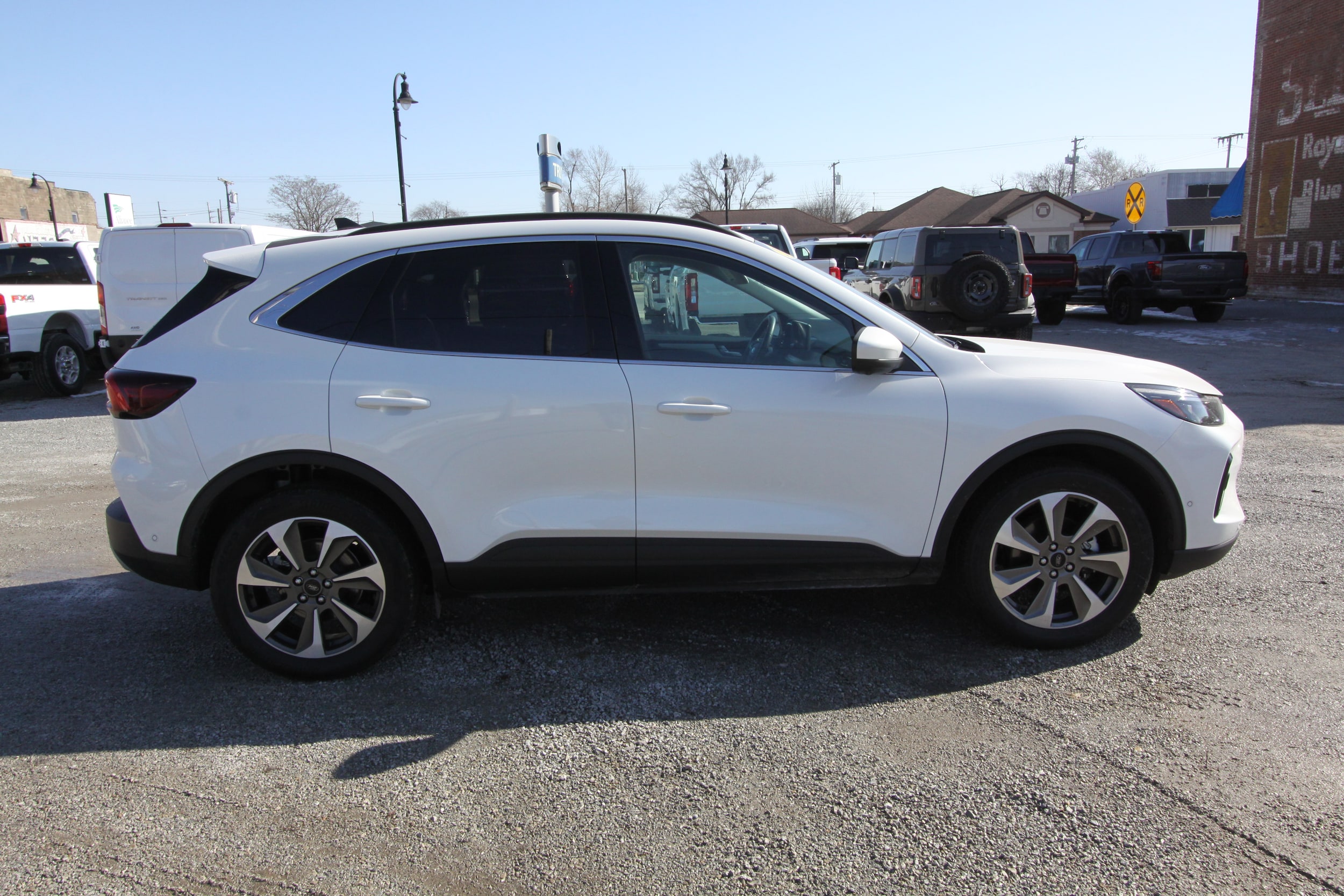 2023 Ford Escape Platinum