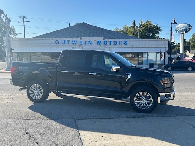 2025 Ford F-150 XLT's photo