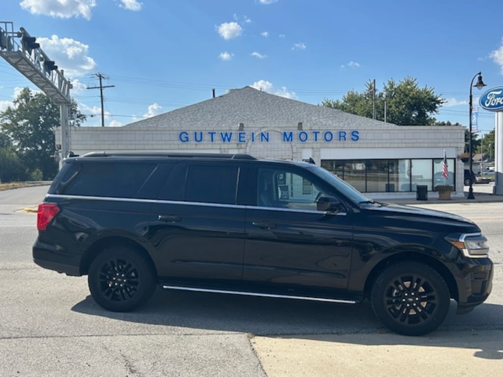 Used 2022 Ford Expedition MAX XLT SUV