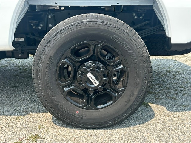 2026 Ford F-350 Super Duty XL - Photo 10