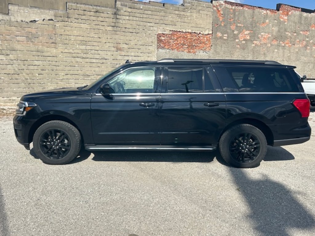 Used 2022 Ford Expedition MAX XLT SUV