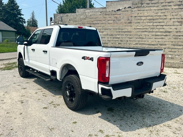 2026 Ford F-350 Super Duty XL - Photo 9