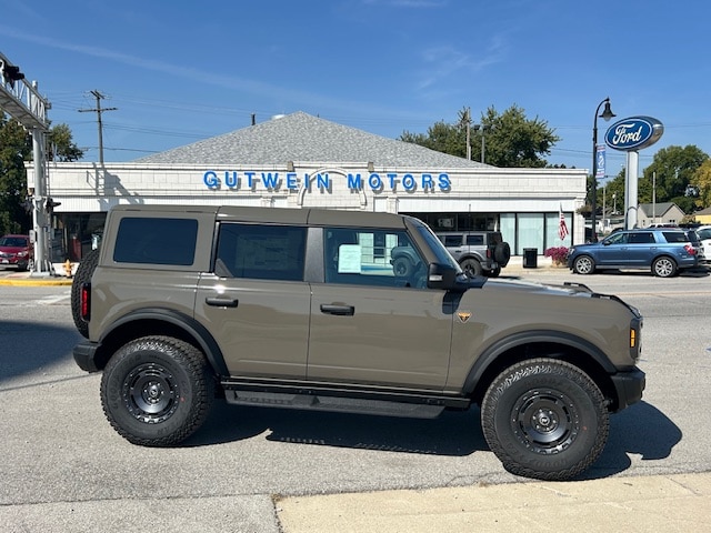 2025 Ford Bronco 4-Door Badlands's photo
