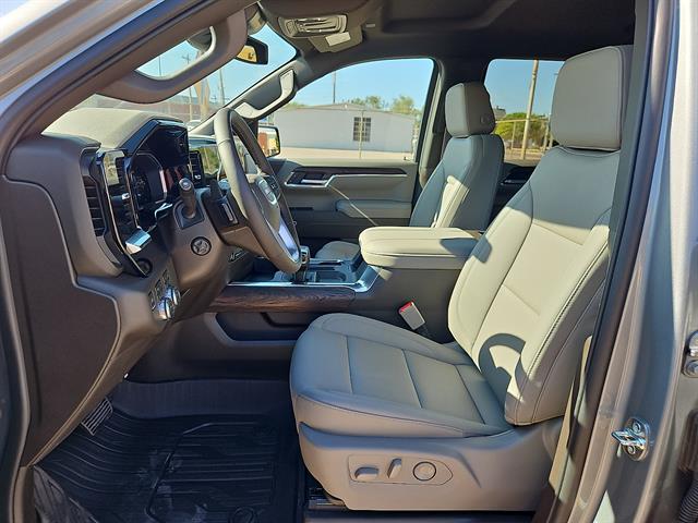 2026 GMC Sierra 1500 SLT - Photo 15