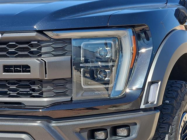 2023 Ford F-150 Raptor - Photo 8