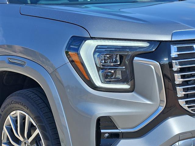 2026 GMC Terrain Denali - Photo 8