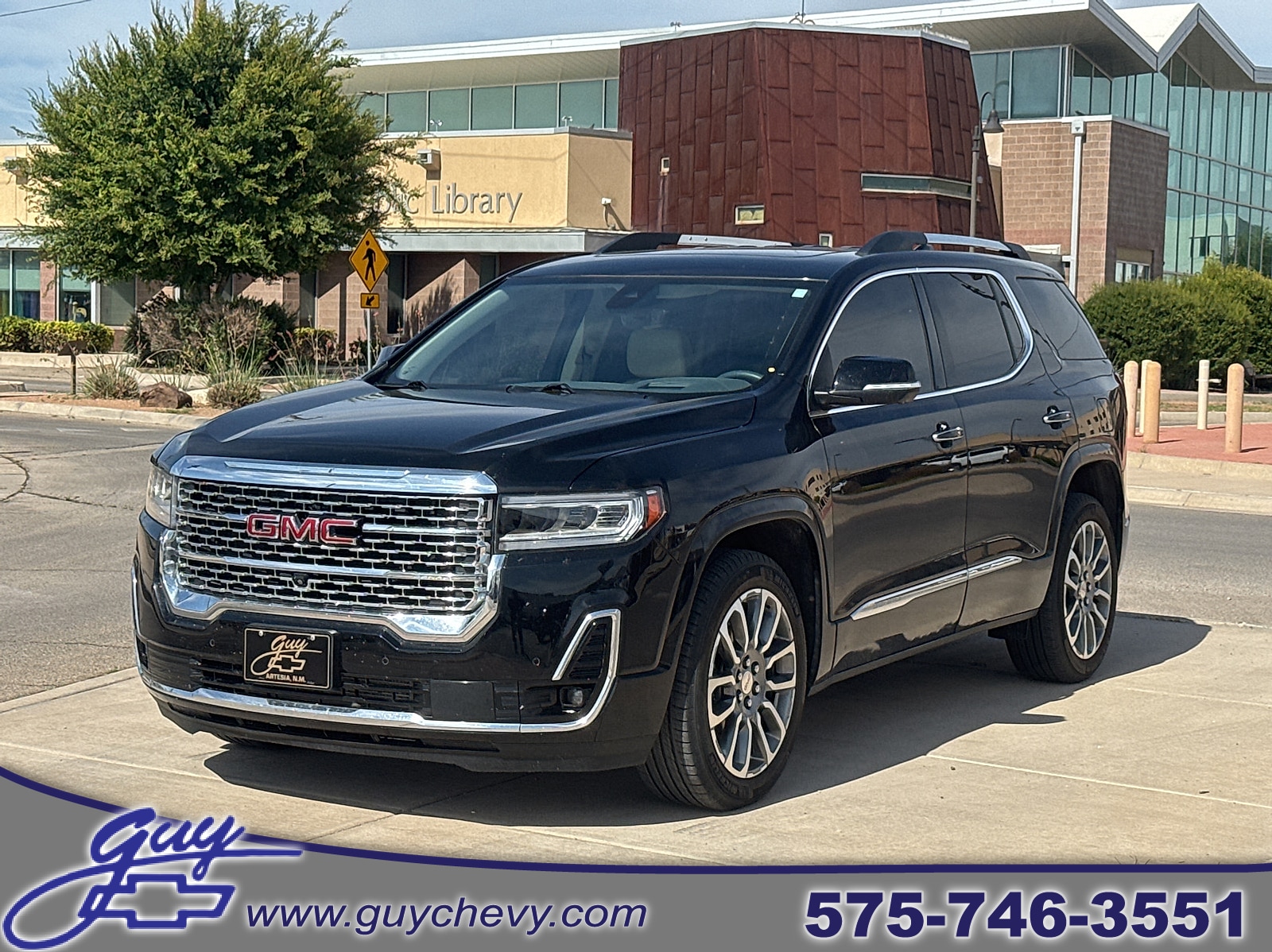 2023 GMC Acadia Denali AWD's photo