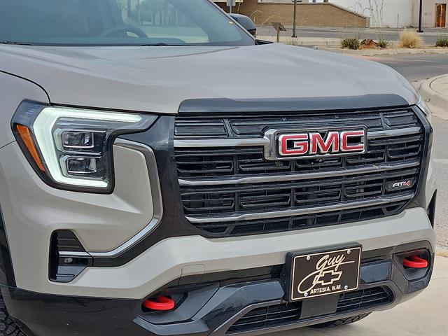 2026 GMC Terrain AT4 - Photo 7
