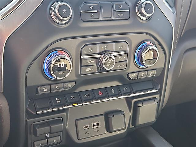 2021 GMC Sierra 1500 SLT - Photo 17