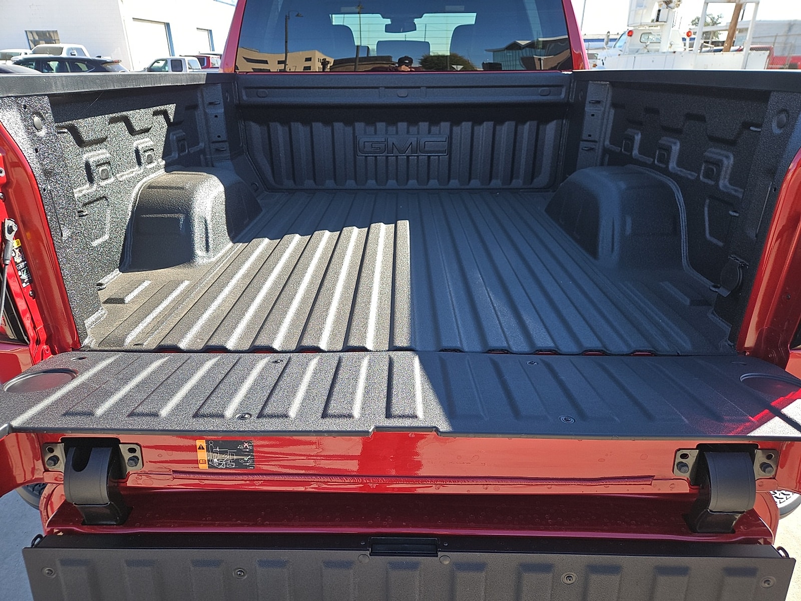 2026 GMC Sierra 1500 SLT - Photo 10