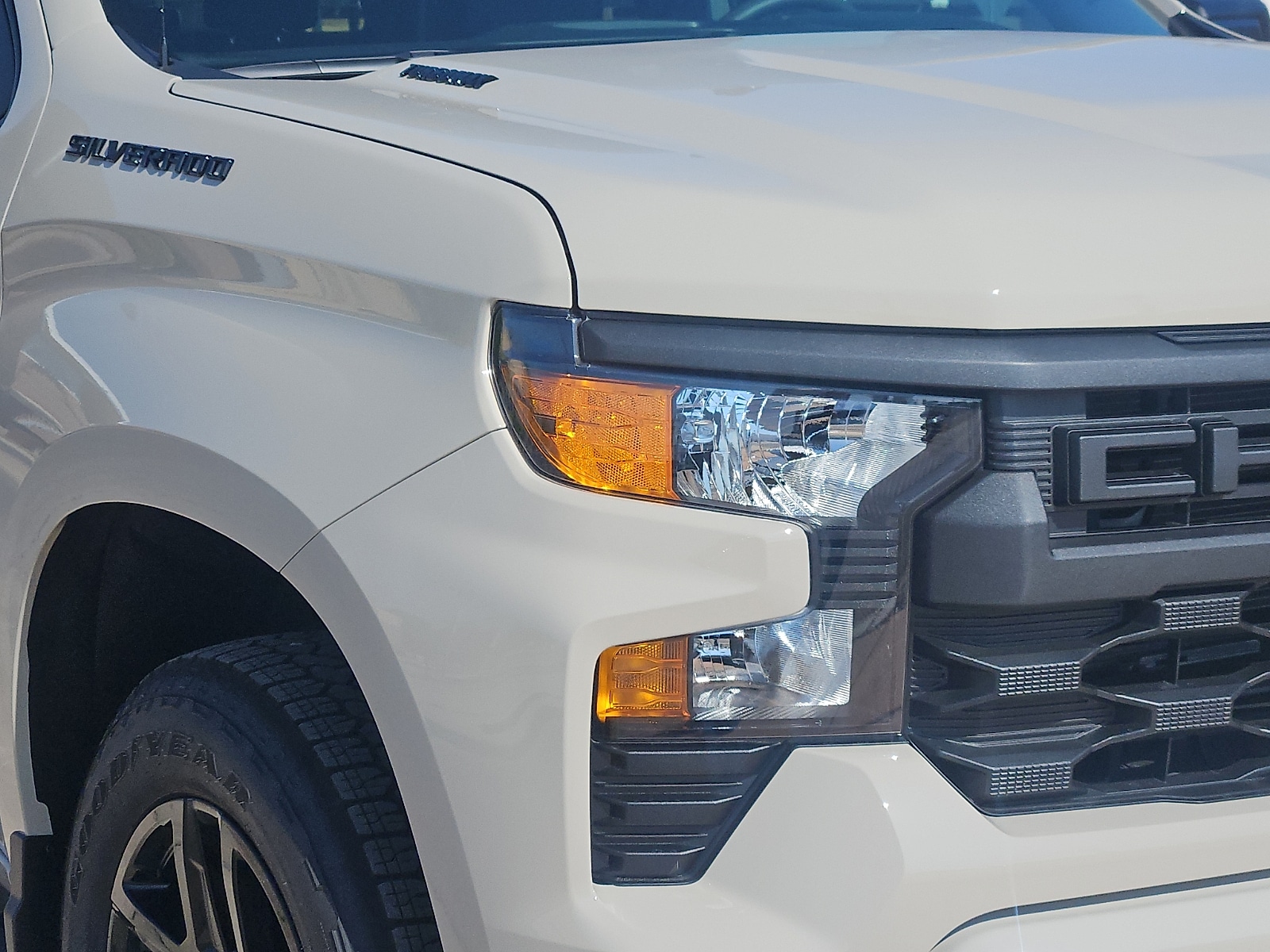2026 Chevrolet Silverado 1500 Custom - Photo 8